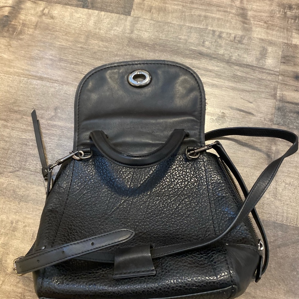 Coach Purses - Picture 4 of 6